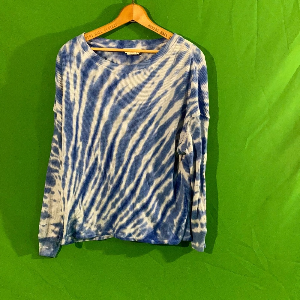For the republic S tie dye thermal top